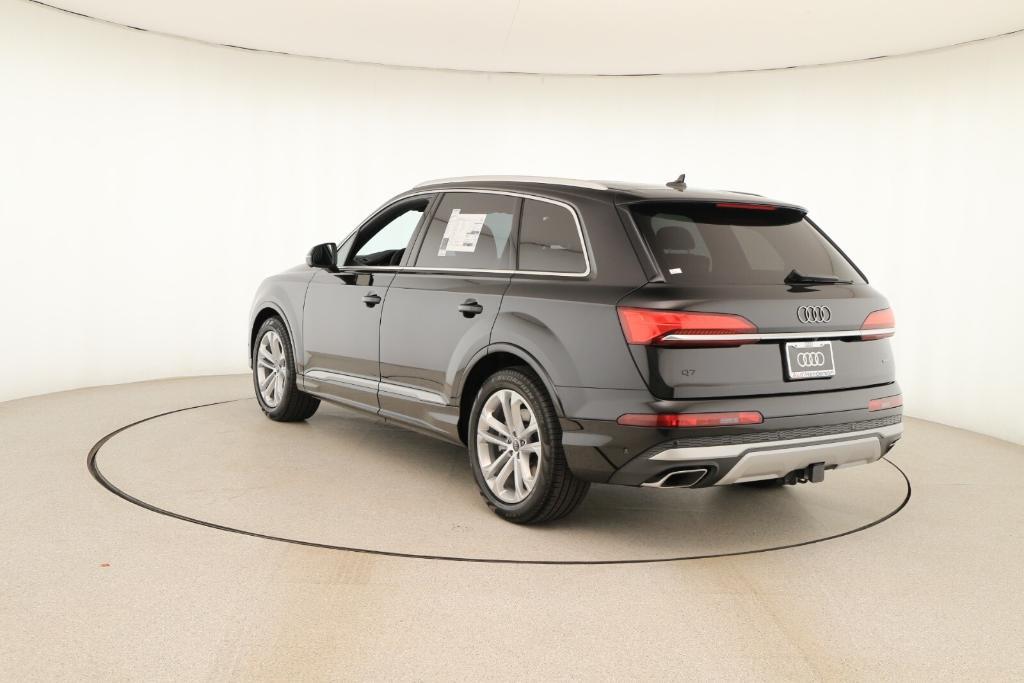 new 2026 Audi Q7 car, priced at $77,005