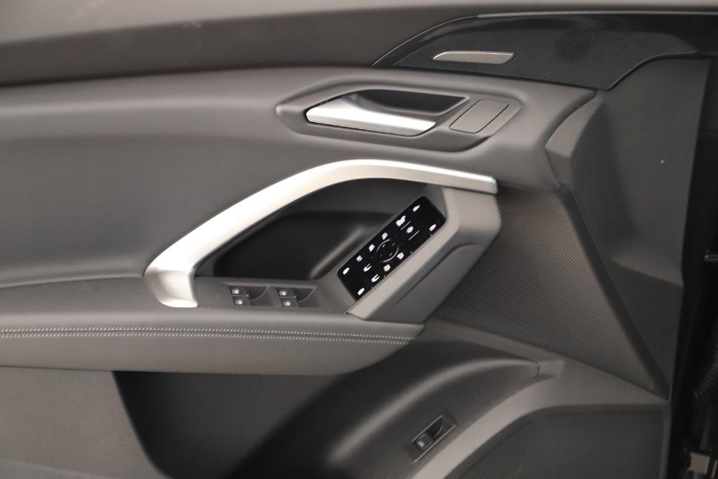 new 2025 Audi Q5 car, priced at $60,350