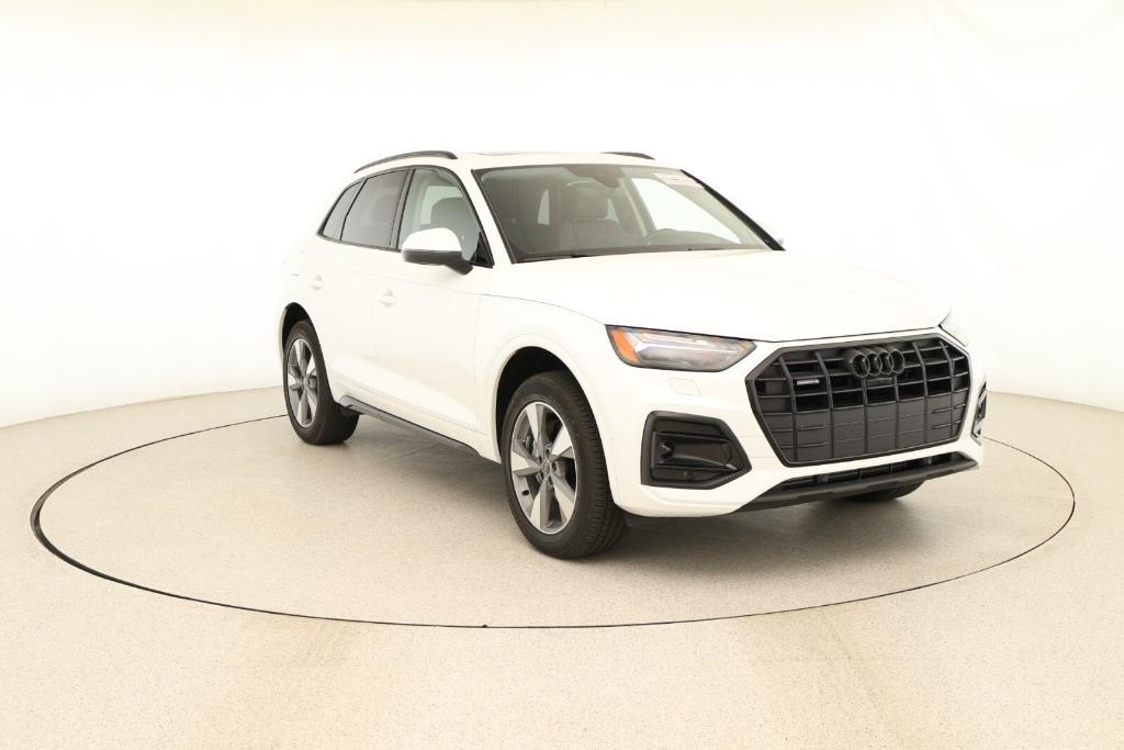 used 2024 Audi Q5 car, priced at $44,988