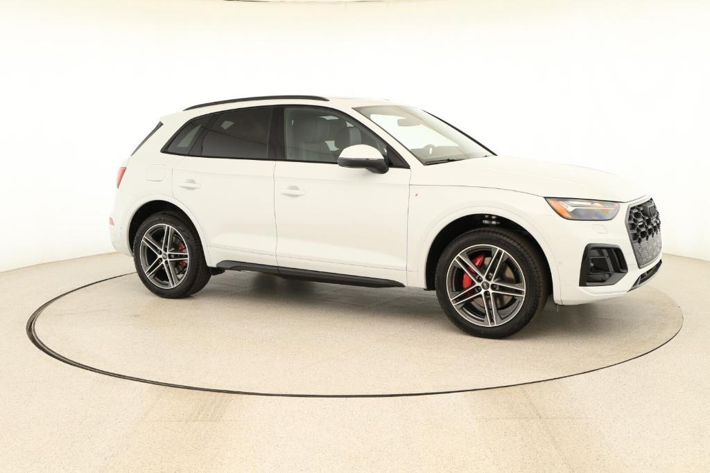 new 2024 Audi Q5 e car, priced at $73,810