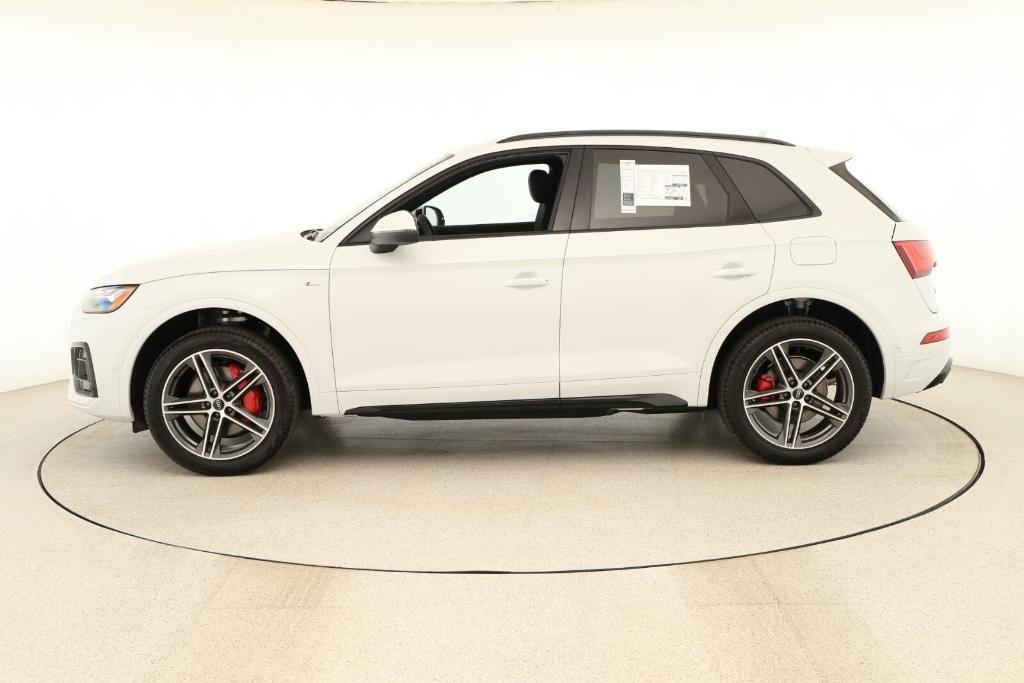 new 2024 Audi Q5 e car, priced at $73,810