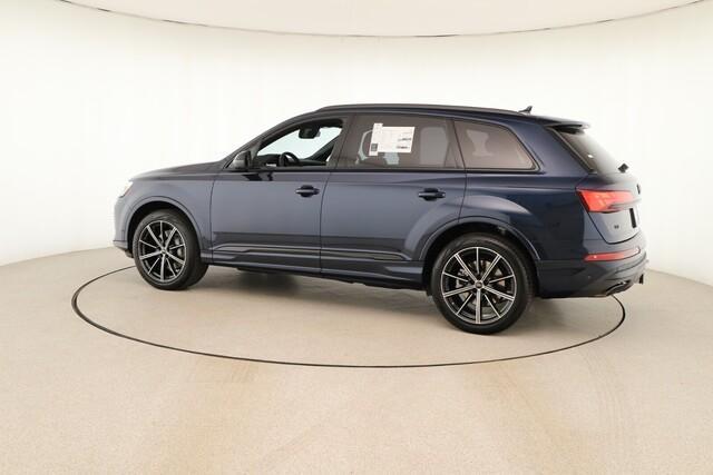 new 2025 Audi Q7 car, priced at $72,985