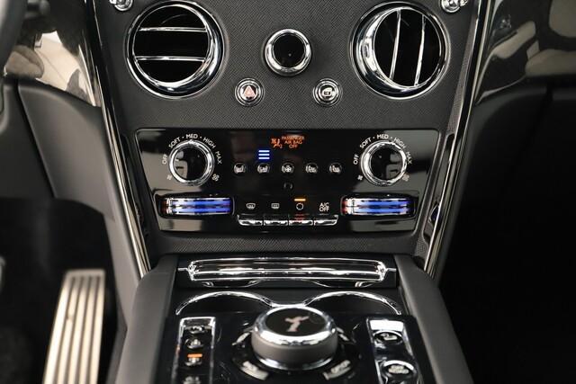 used 2022 Rolls-Royce Cullinan car, priced at $309,988