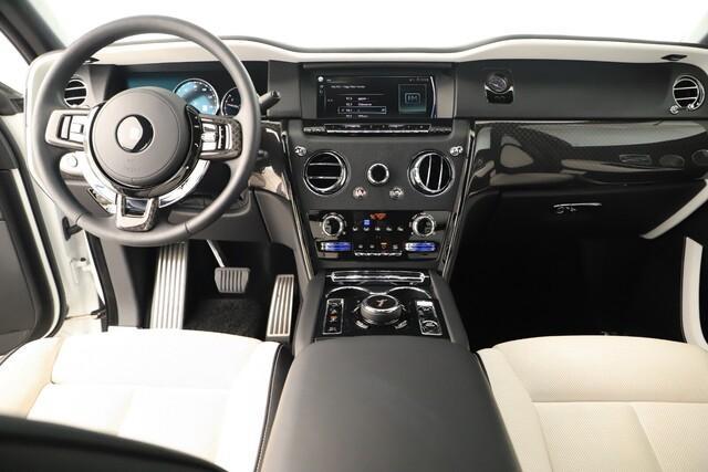 used 2022 Rolls-Royce Cullinan car, priced at $309,988