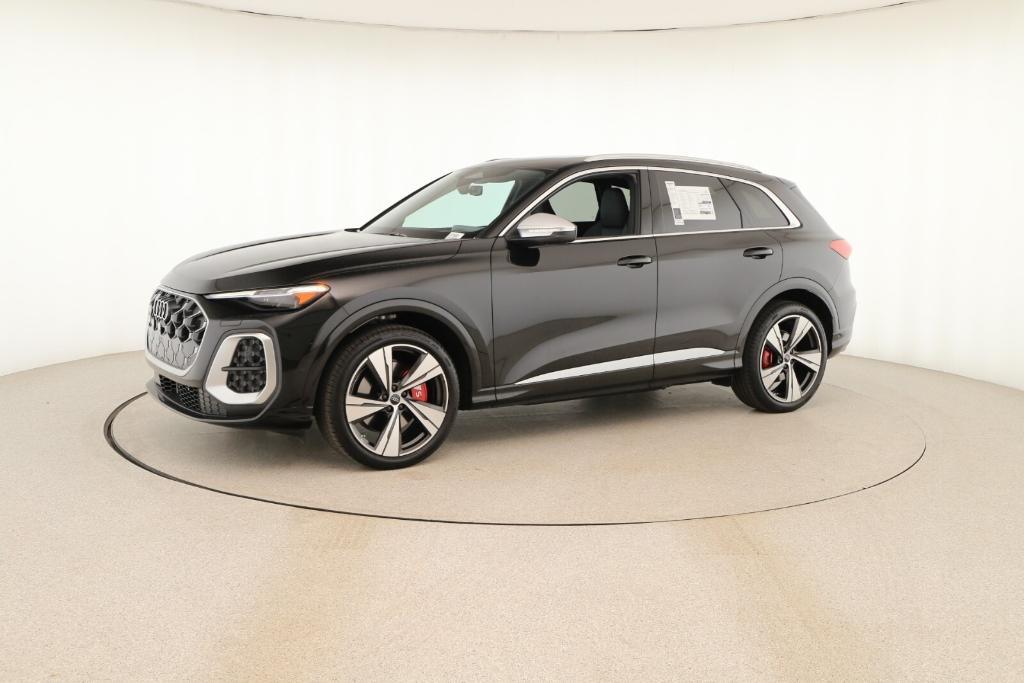 new 2025 Audi SQ5 car, priced at $74,050