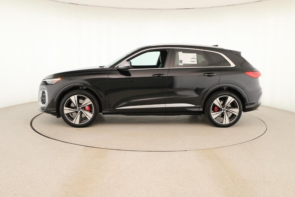 new 2025 Audi SQ5 car, priced at $74,050
