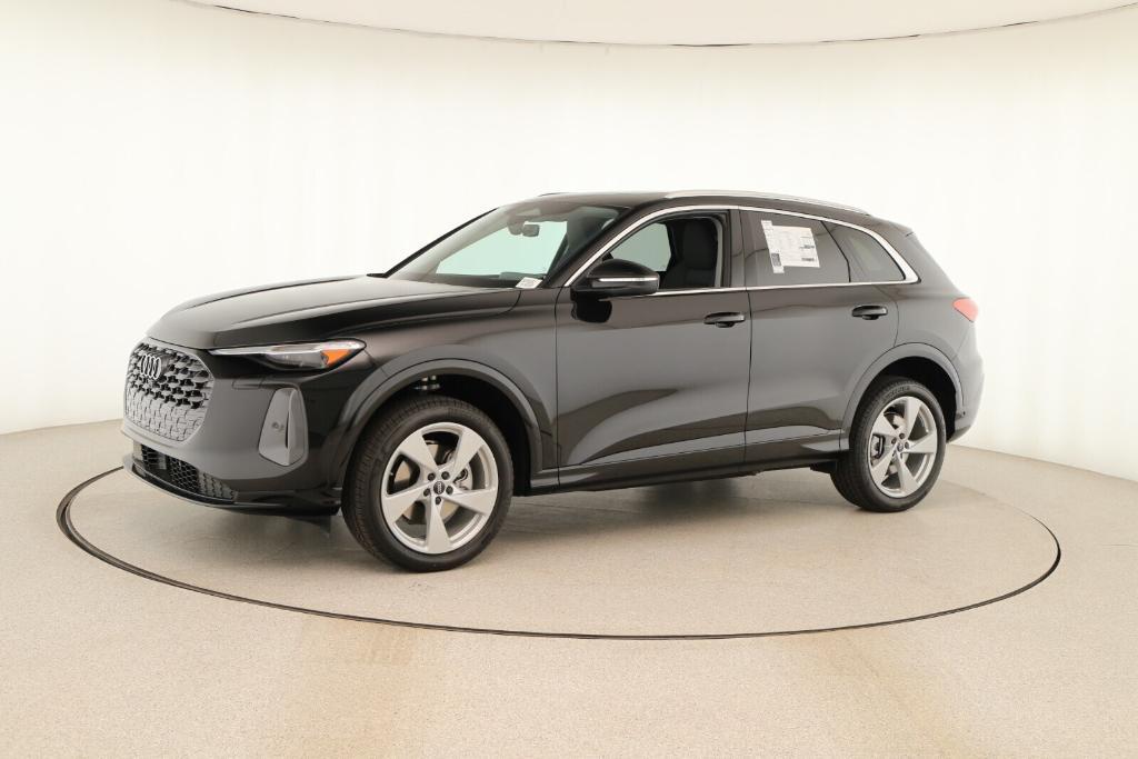 new 2025 Audi Q5 car, priced at $61,150