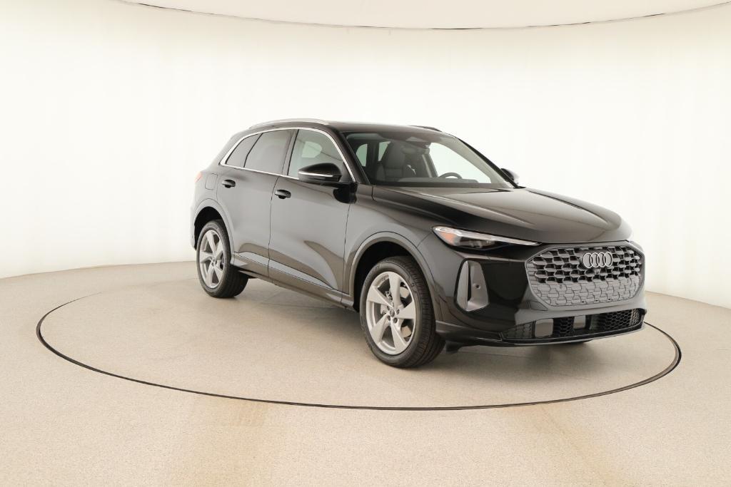 new 2025 Audi Q5 car, priced at $61,150