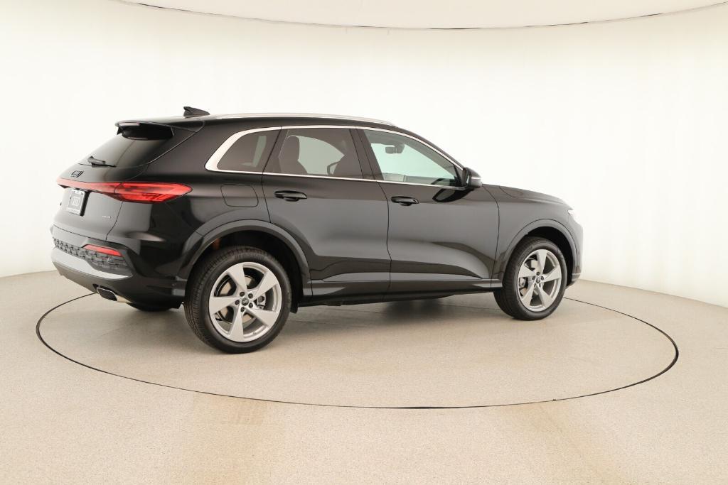 new 2025 Audi Q5 car, priced at $61,150