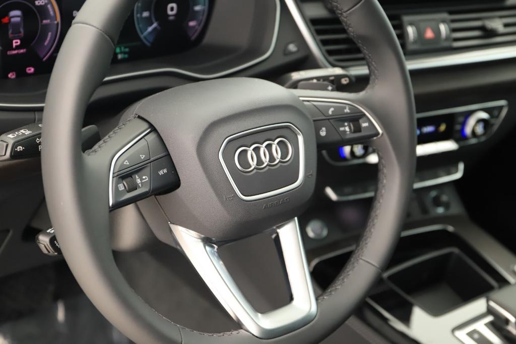 new 2025 Audi Q5 car, priced at $66,760