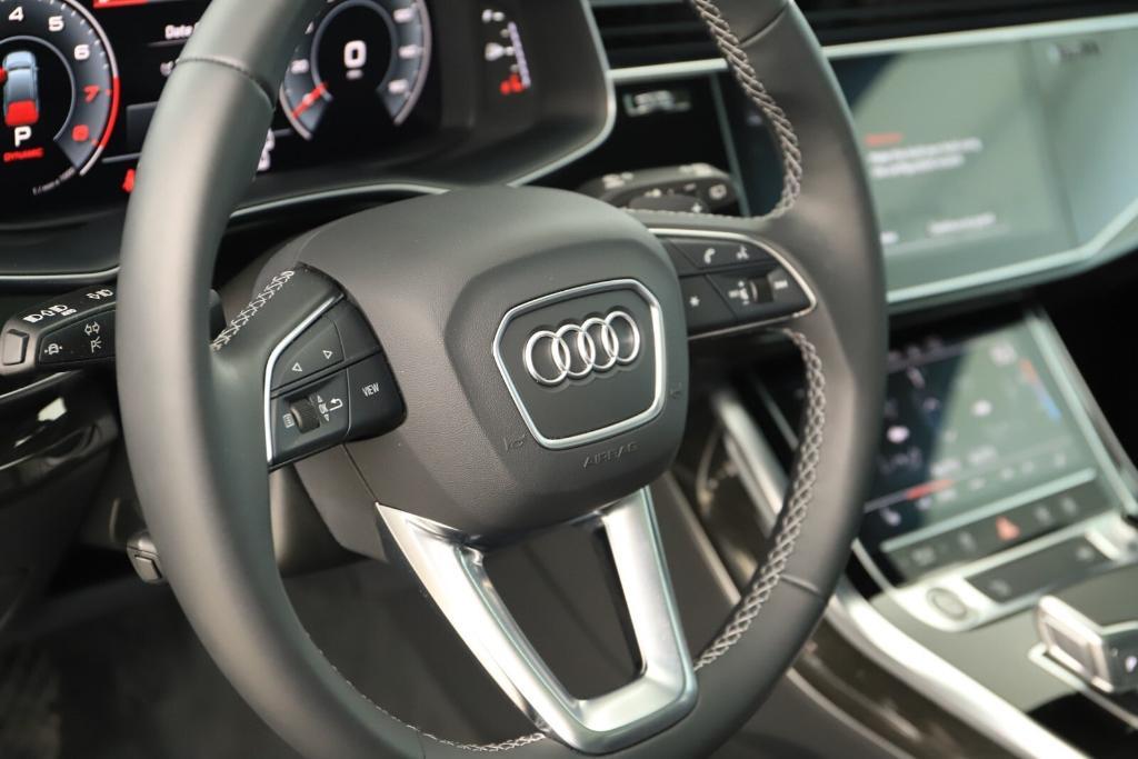 used 2025 Audi Q7 car, priced at $50,988