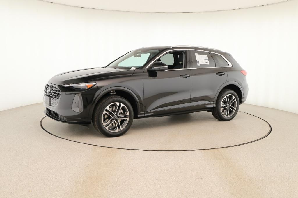 new 2025 Audi Q5 car, priced at $57,625