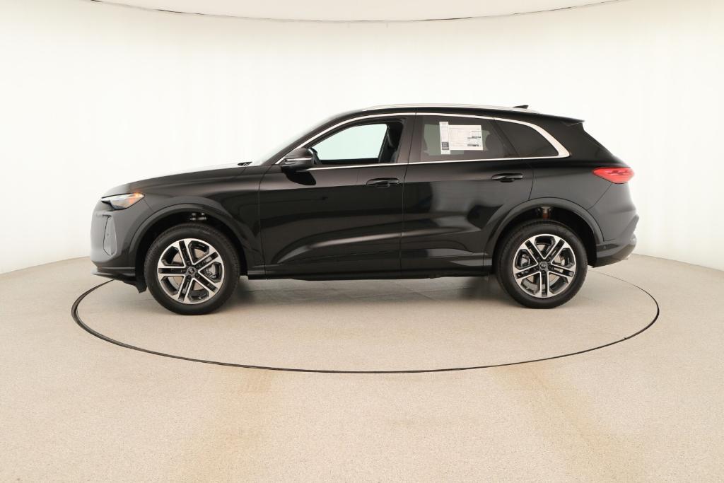 new 2025 Audi Q5 car, priced at $55,375
