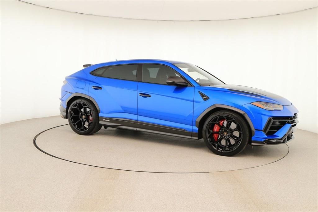 used 2023 Lamborghini Urus car, priced at $268,475