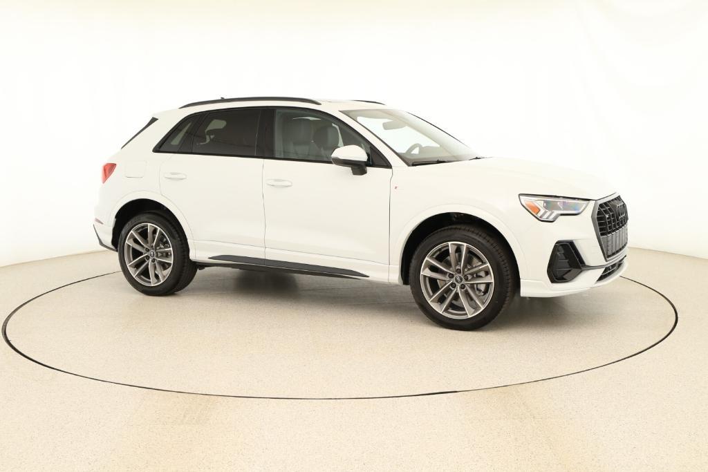 new 2025 Audi Q3 car, priced at $45,975