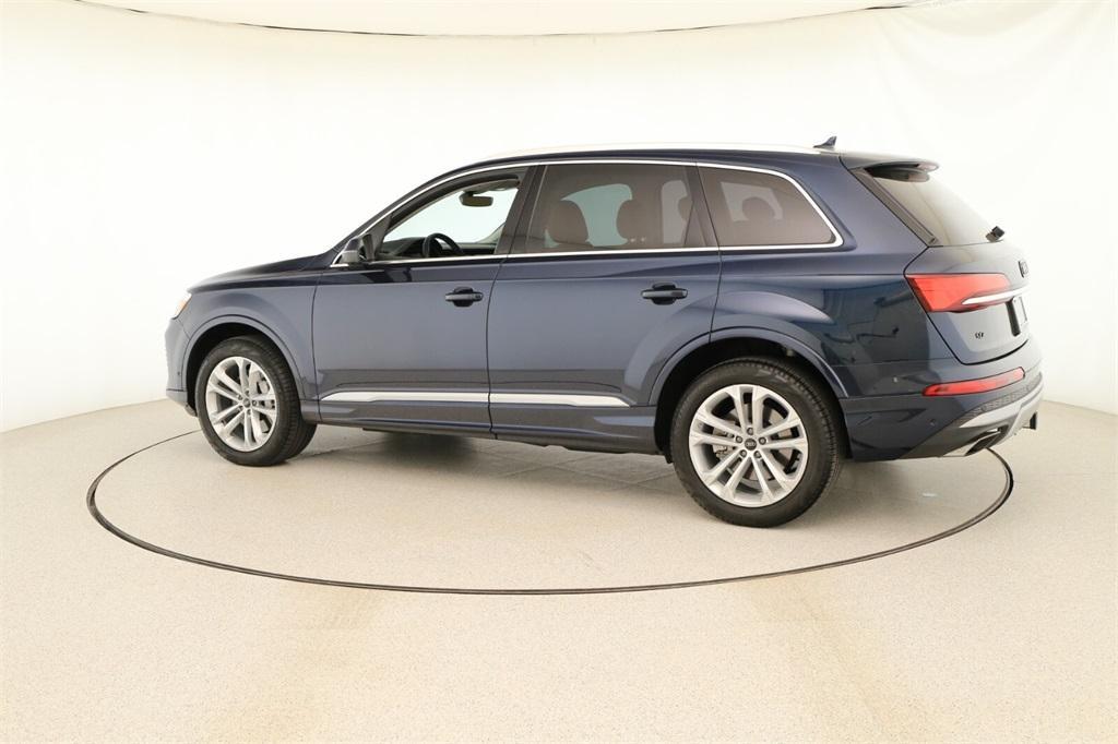 used 2025 Audi Q7 car, priced at $59,988