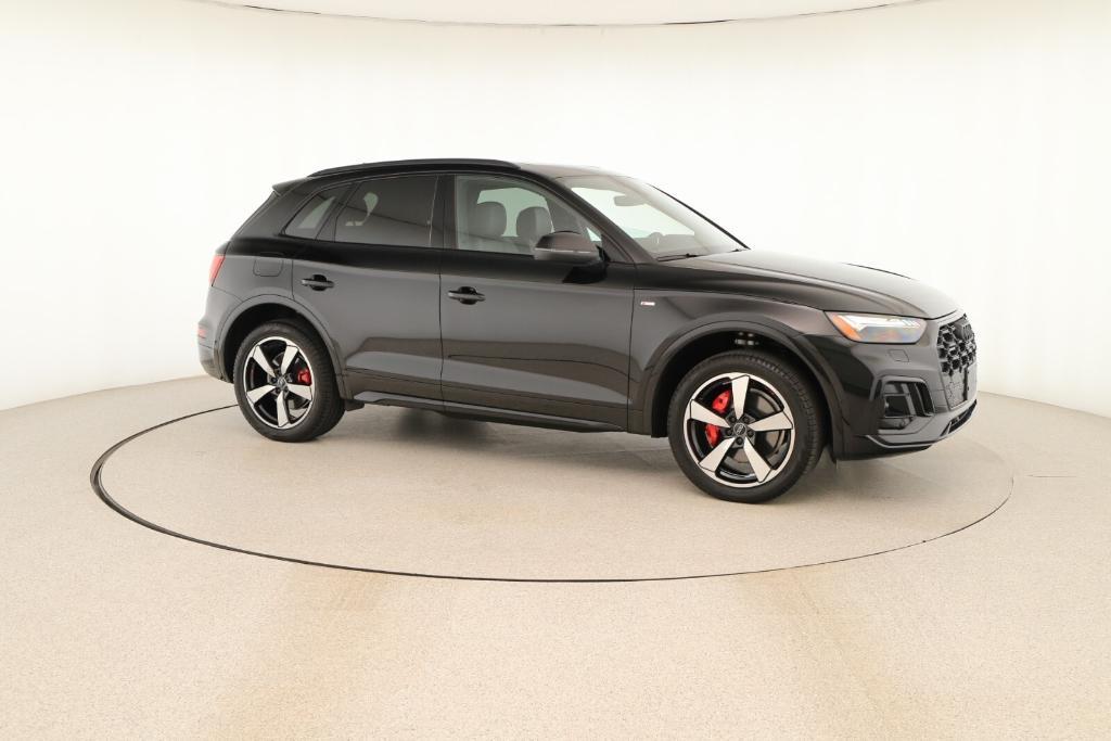 used 2024 Audi Q5 car, priced at $45,988