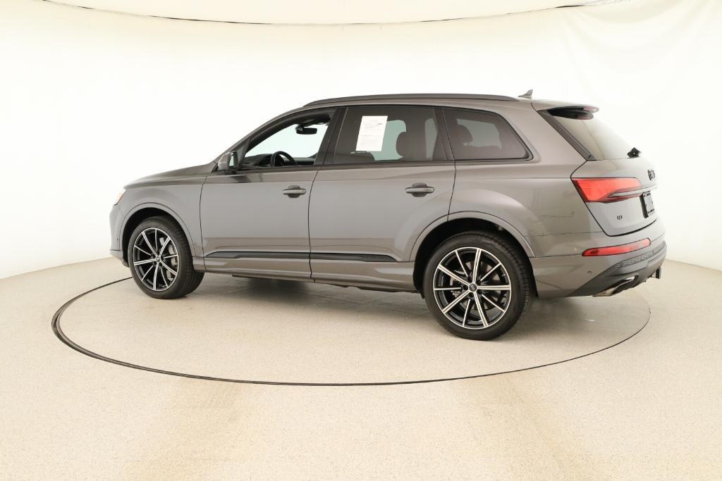 used 2025 Audi Q7 car, priced at $60,988