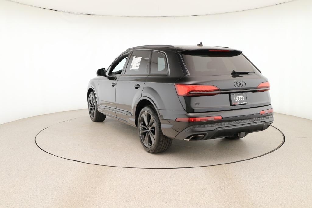 new 2025 Audi Q7 car, priced at $77,420