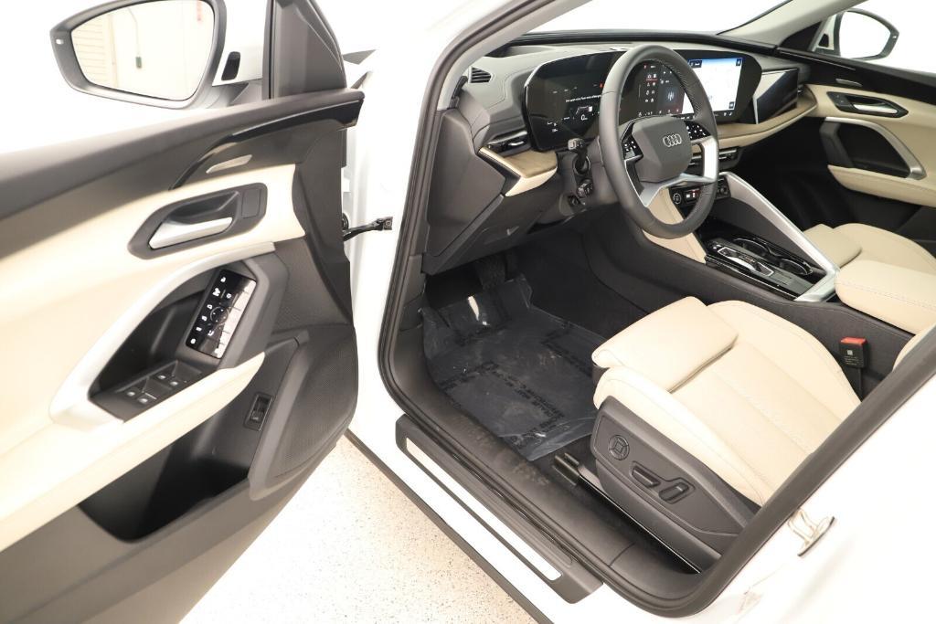 new 2025 Audi Q5 car, priced at $64,100