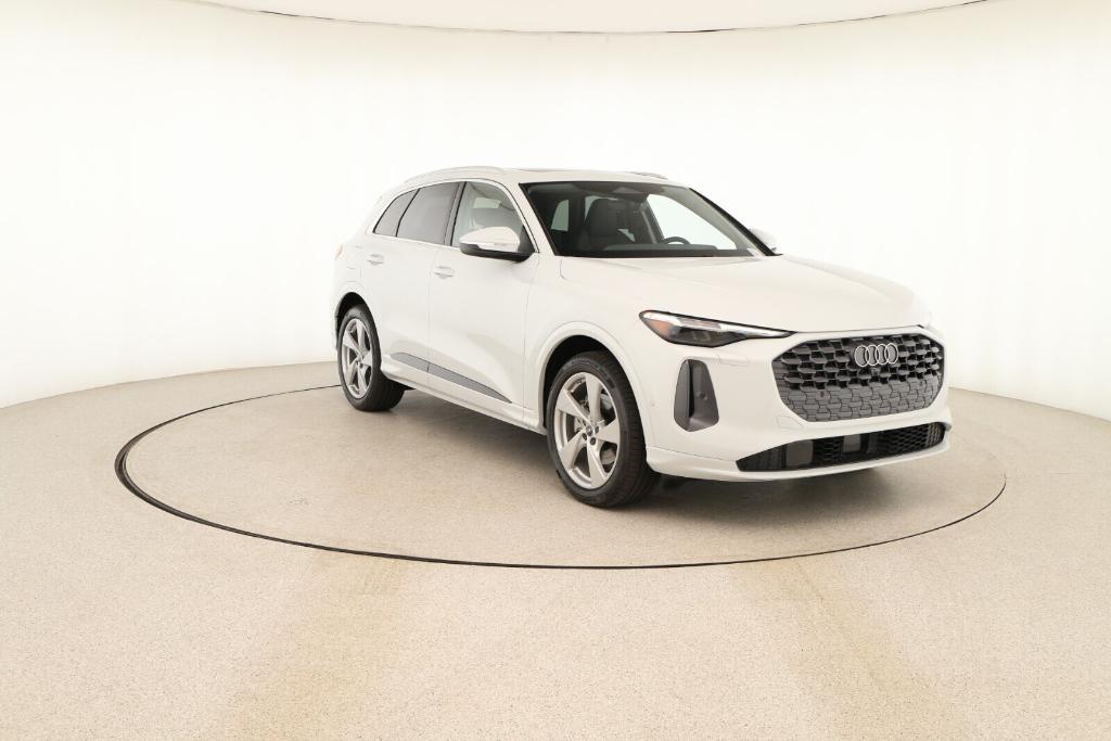 new 2025 Audi Q5 car, priced at $64,100