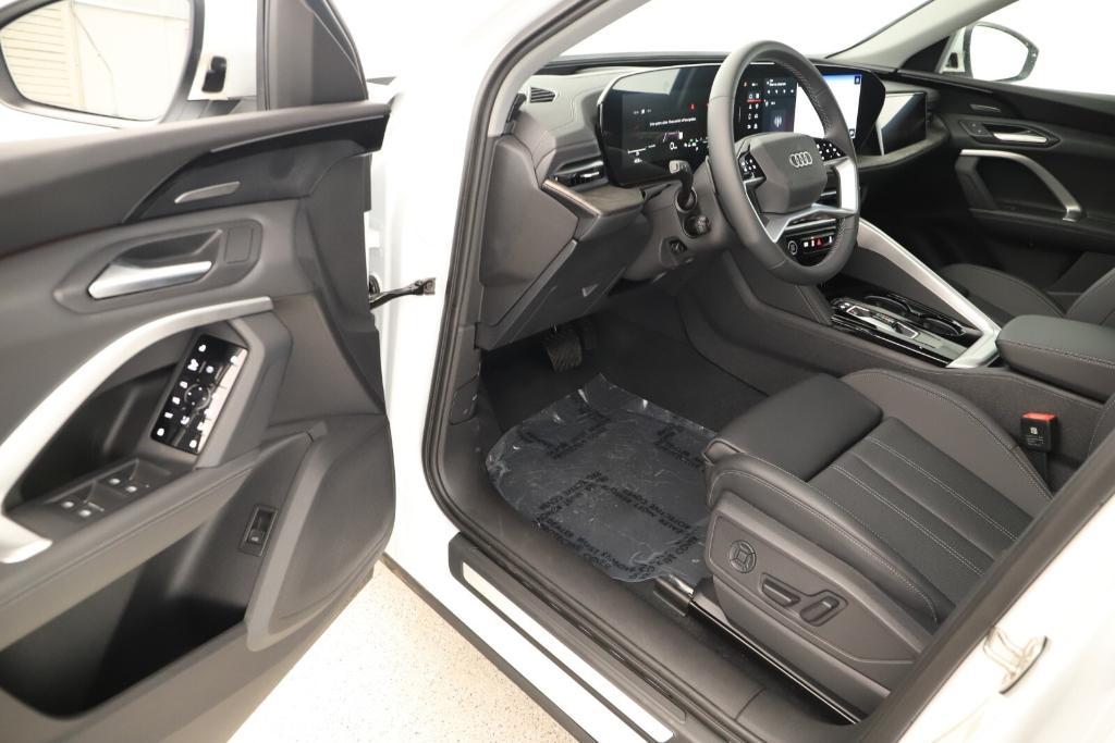 new 2025 Audi Q5 car, priced at $64,100