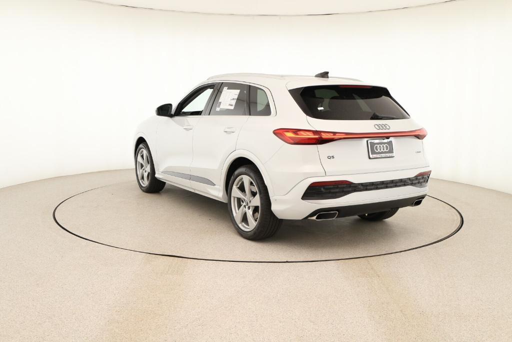 new 2025 Audi Q5 car, priced at $64,100