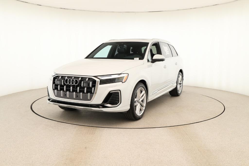 new 2025 Audi Q7 car, priced at $76,300