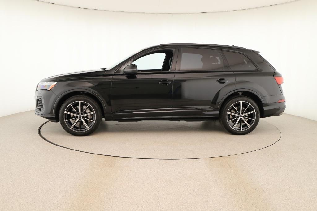 used 2025 Audi Q7 car, priced at $52,648