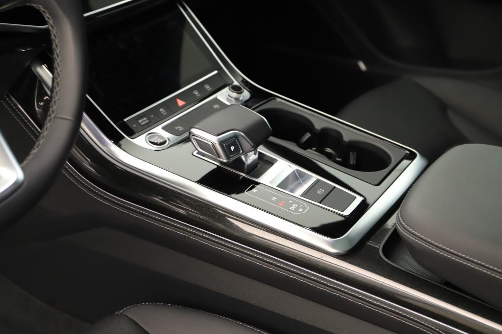 used 2025 Audi Q7 car, priced at $52,648