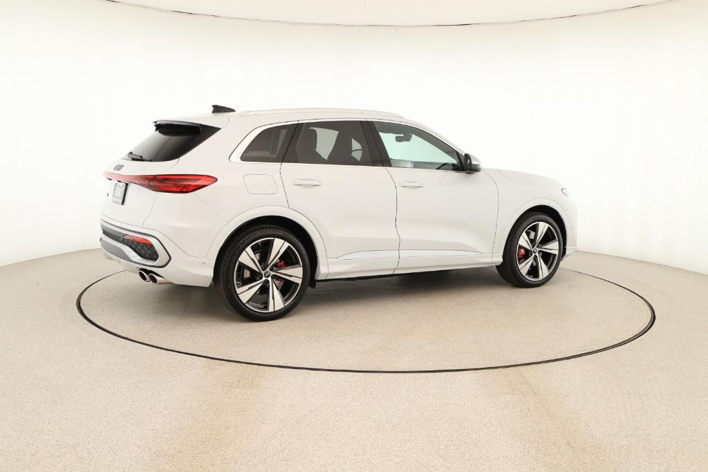 new 2025 Audi SQ5 car, priced at $74,050