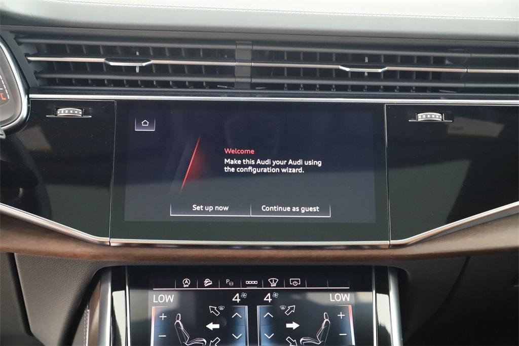 new 2025 Audi Q7 car, priced at $89,360