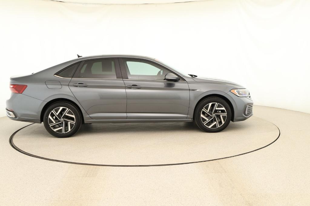 used 2022 Volkswagen Jetta car, priced at $20,988