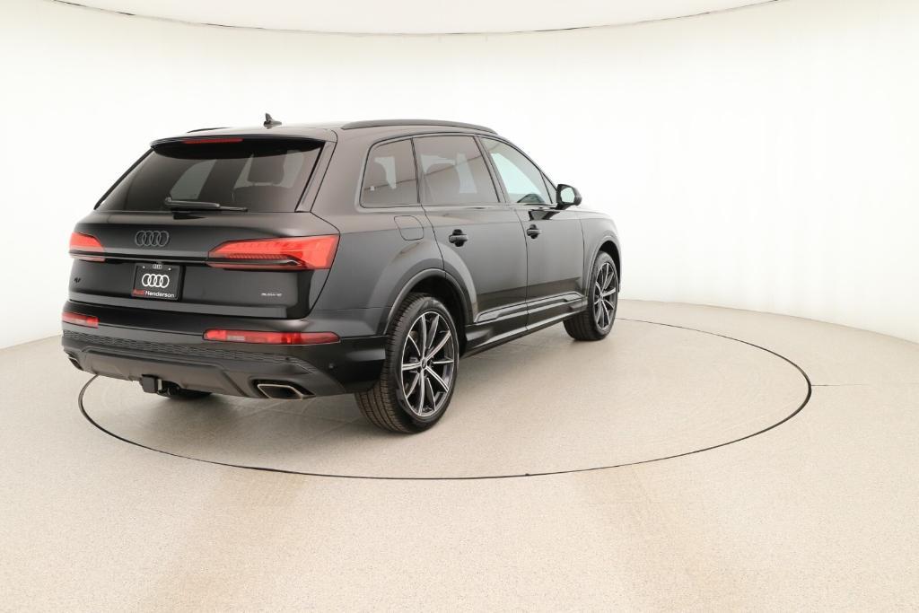 new 2025 Audi Q7 car, priced at $71,685