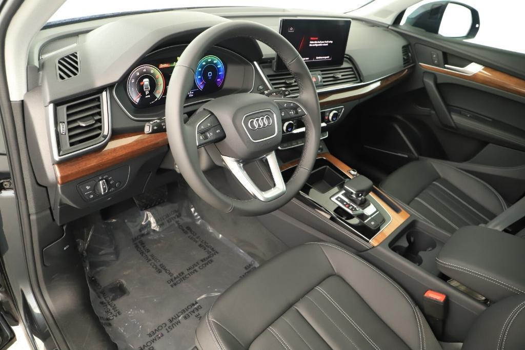 new 2025 Audi Q5 car, priced at $54,650