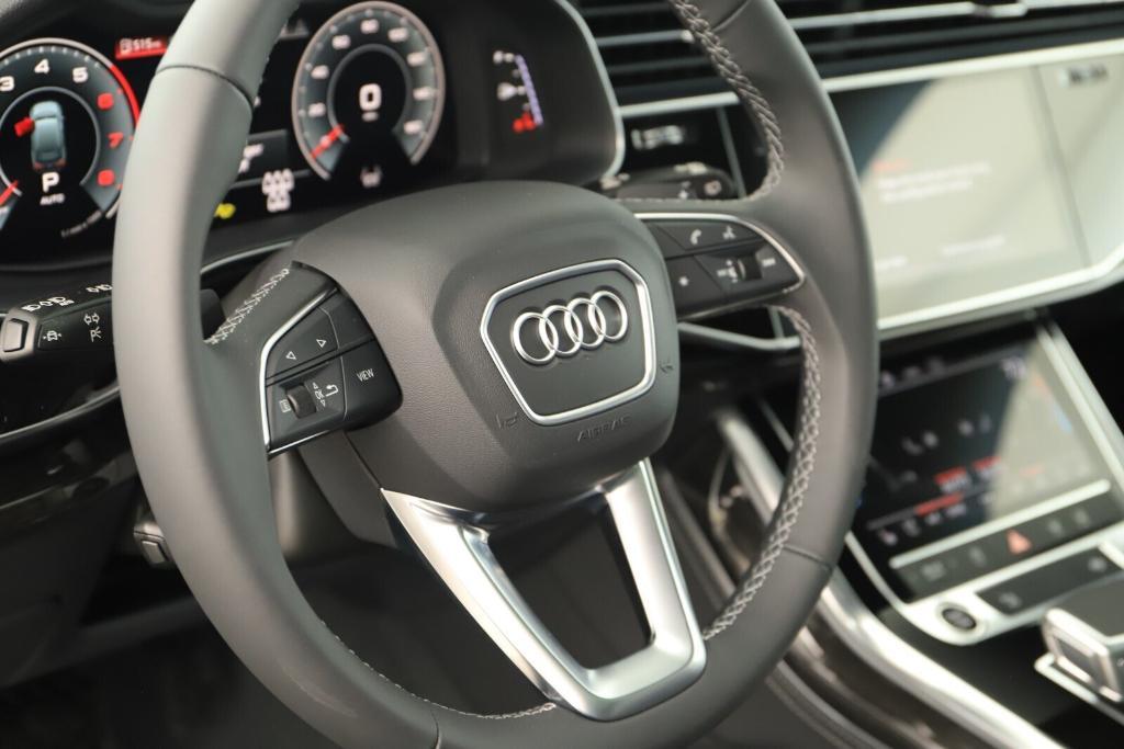 new 2025 Audi Q7 car, priced at $76,360