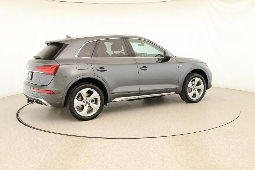 new 2025 Audi Q5 car, priced at $58,785