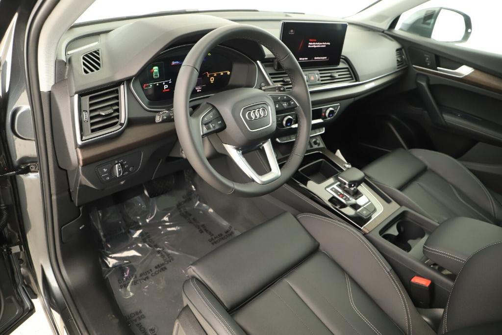 new 2025 Audi Q5 car, priced at $58,785