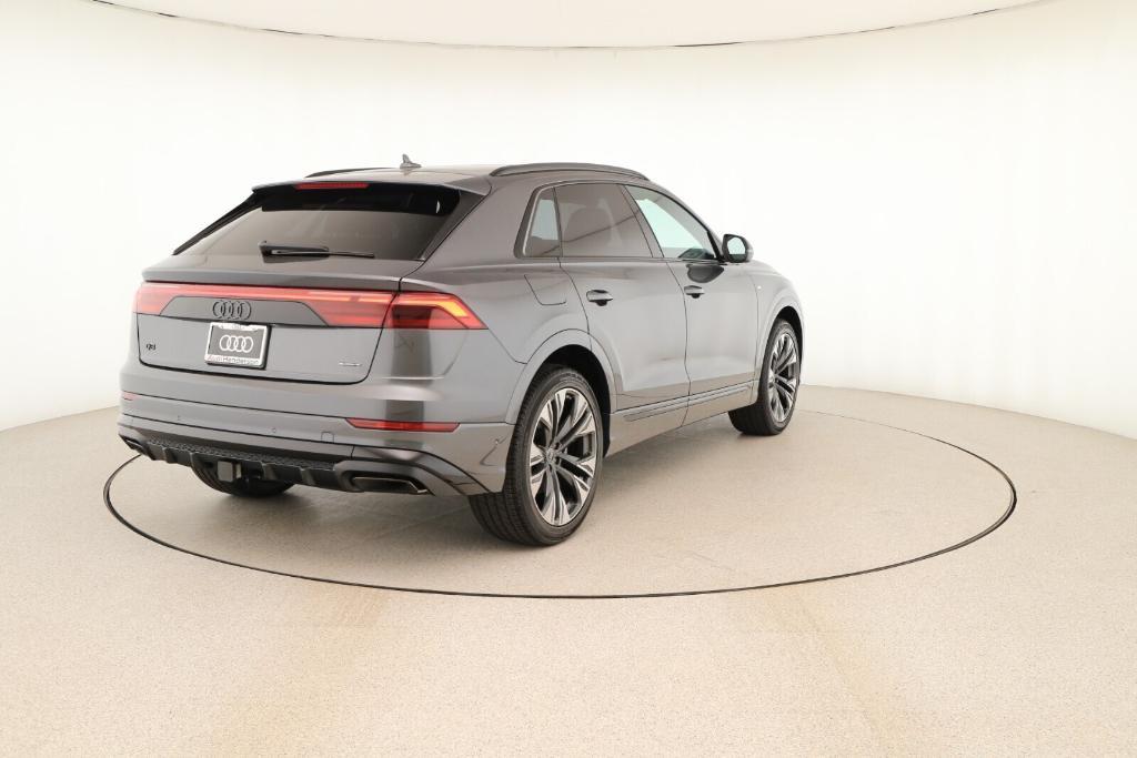 new 2025 Audi Q8 car, priced at $86,425