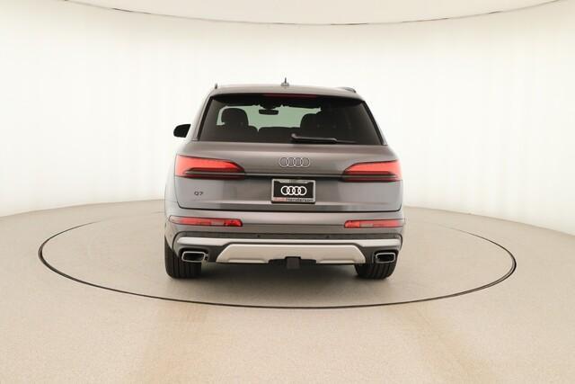 new 2025 Audi Q7 car, priced at $82,620