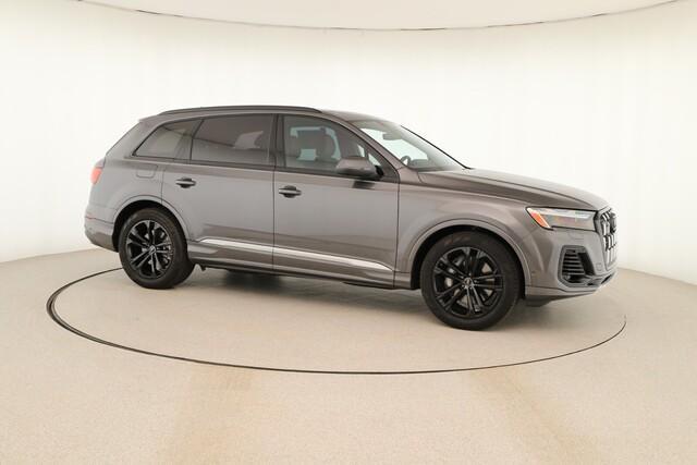 new 2025 Audi Q7 car, priced at $82,620