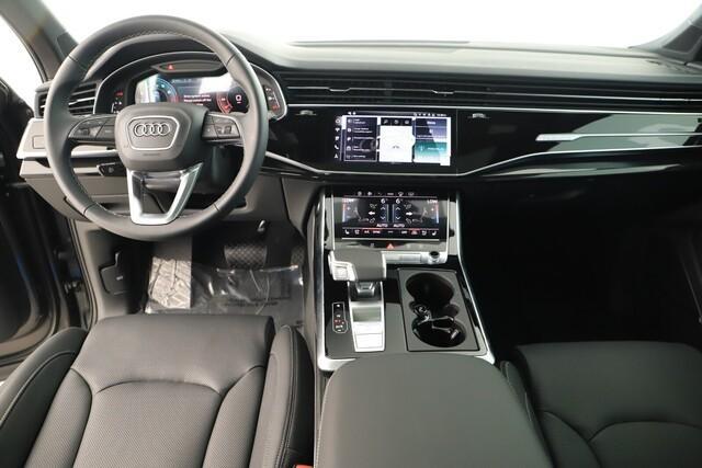 new 2025 Audi Q7 car, priced at $82,620