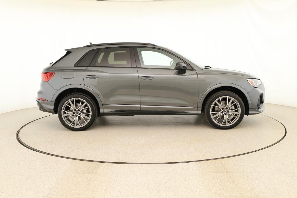 new 2025 Audi Q3 car, priced at $47,865