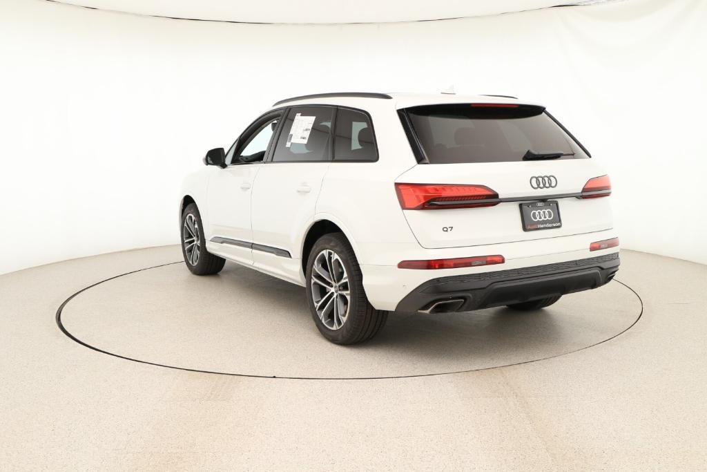 new 2025 Audi Q7 car