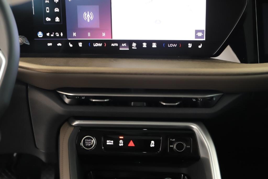 new 2025 Audi Q5 car, priced at $64,190