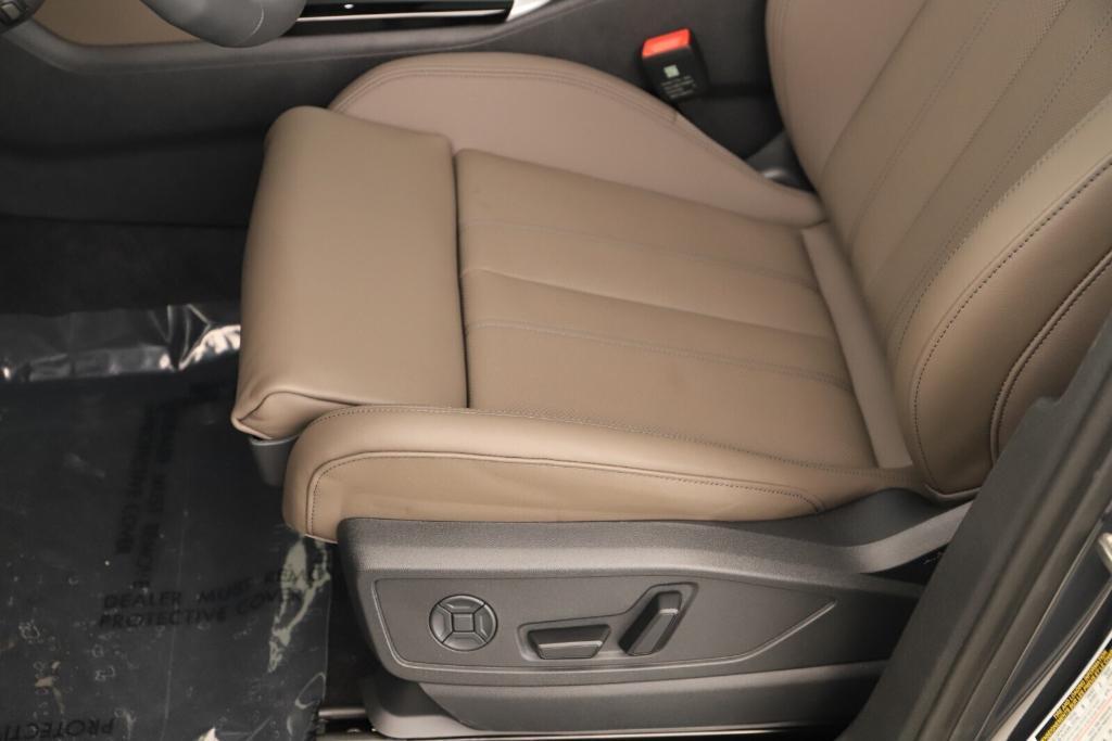 new 2025 Audi Q5 car, priced at $64,190