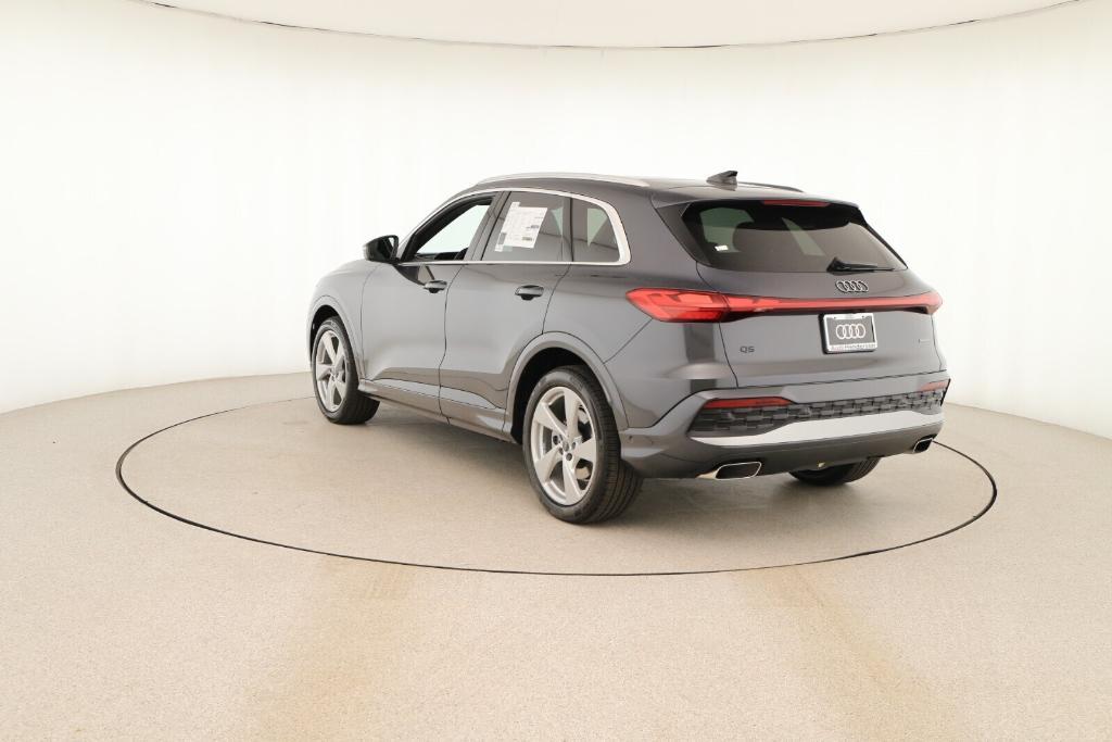 new 2025 Audi Q5 car, priced at $64,190