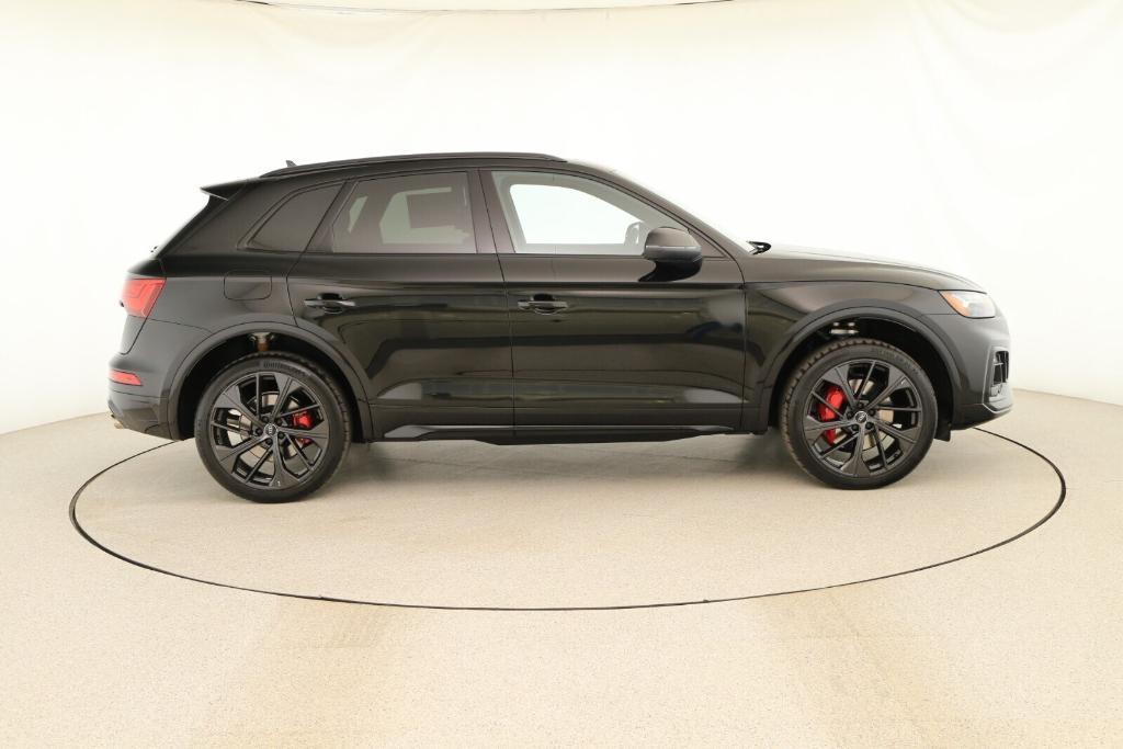 new 2025 Audi SQ5 car, priced at $71,735