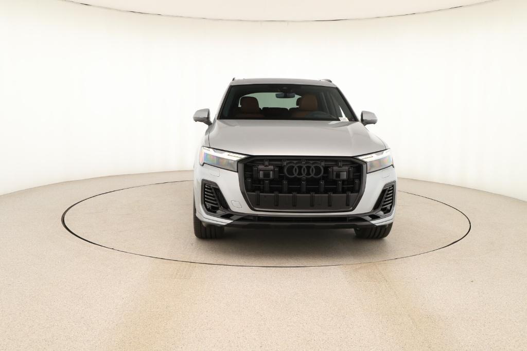 new 2025 Audi Q7 car, priced at $86,510