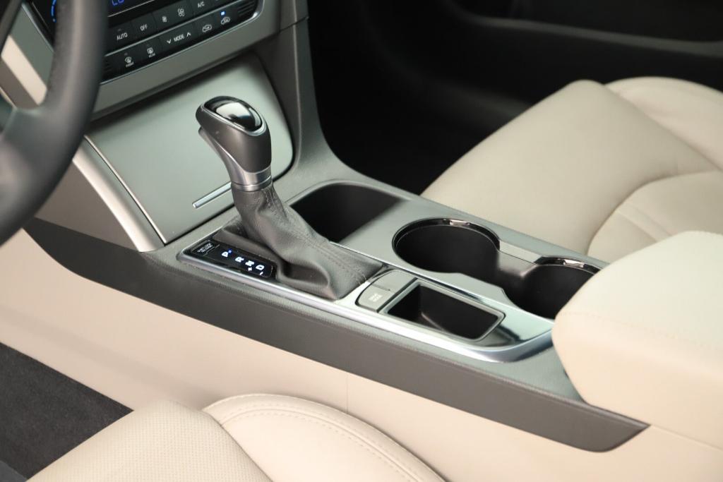 used 2015 Hyundai Sonata car, priced at $16,788